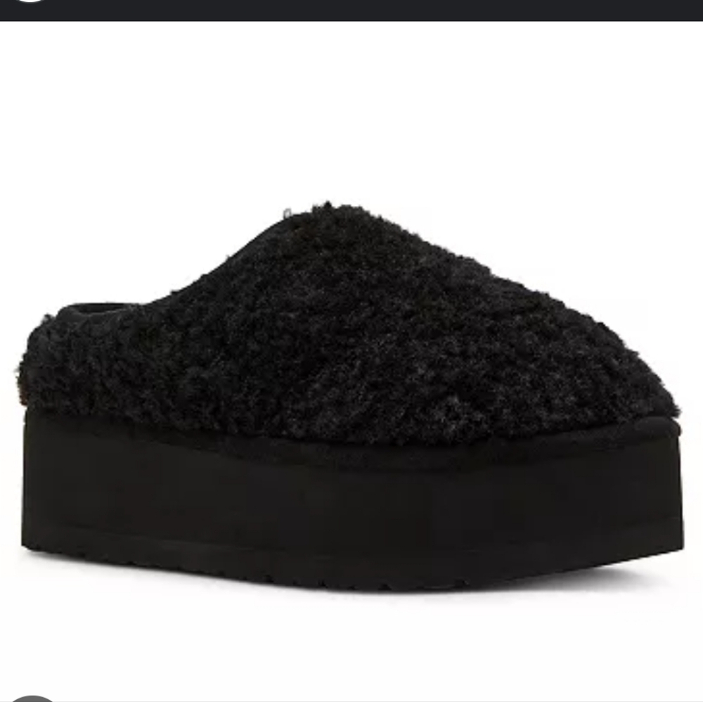 Madden Girl Women's Black Platform Fuzzy Clogs Size 9
